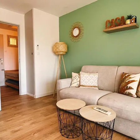 Apartment Studio Vue Mer, Sainte-maxime. *